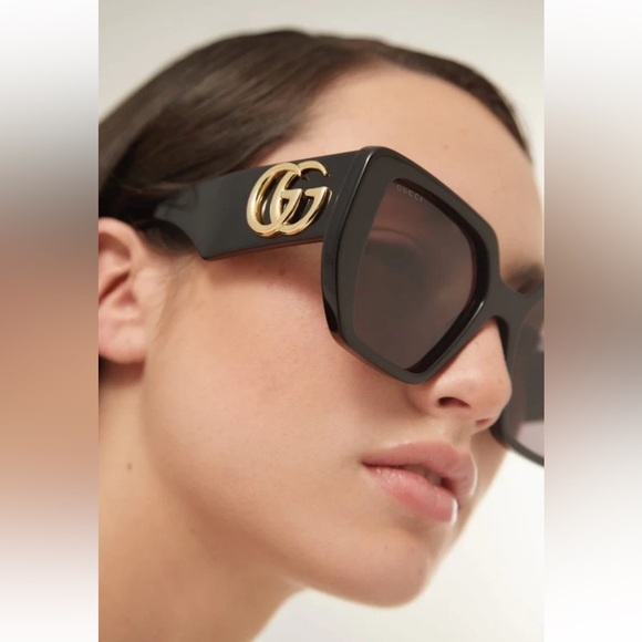Gucci GG 0956S 003 Women’s Sunglasses Black frame Gray lens oversized - Picture 1 of 9